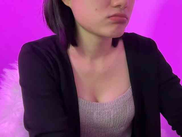 Julia-Zhen webcam