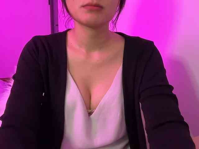 Julia-Zhen Julia-Zhen