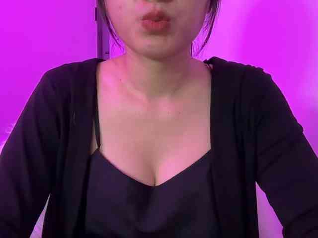 Julia-Zhen webcam
