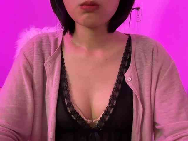 Julia-Zhen webcam