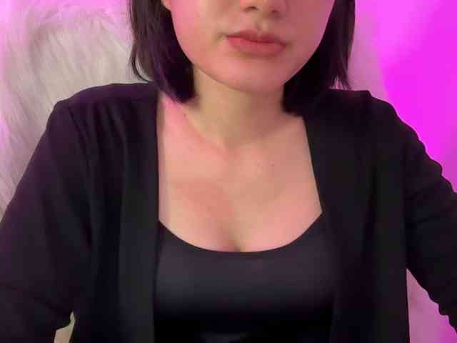 Julia-Zhen webcam