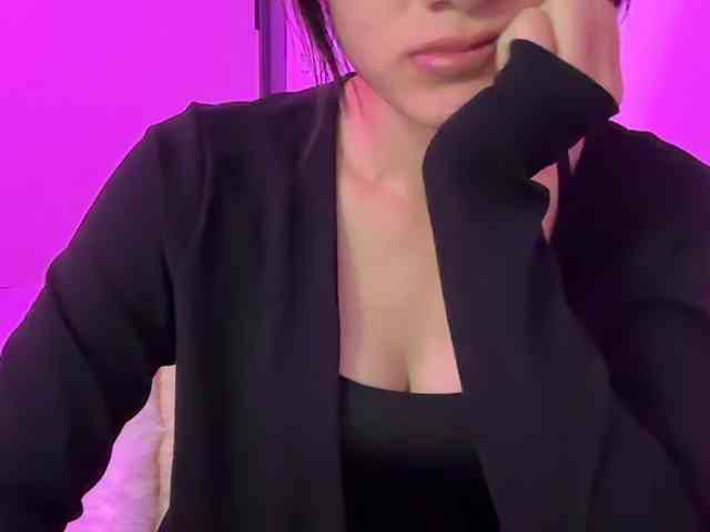 Julia-Zhen webcam