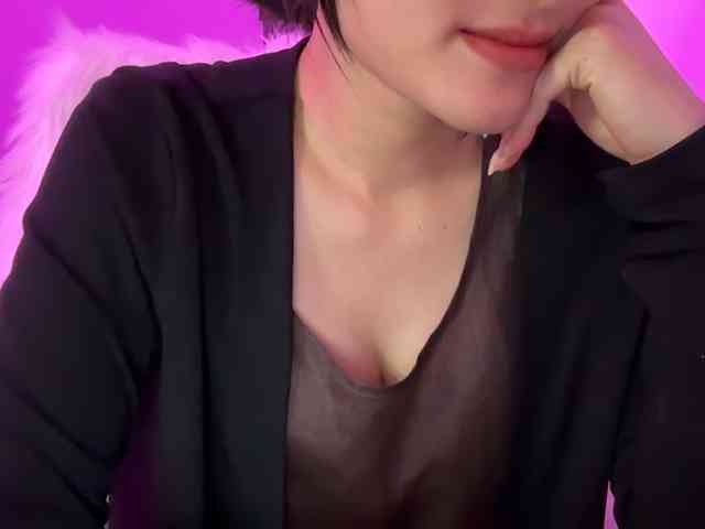 Julia-Zhen webcam