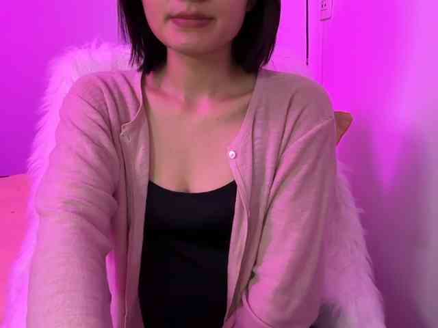 Julia-Zhen webcam