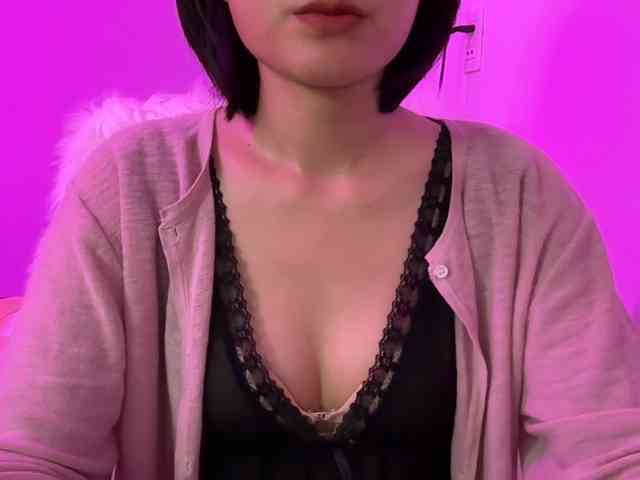 Julia-Zhen webcam