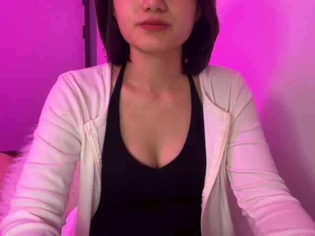 Julia-Zhen webcam