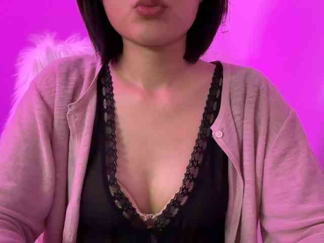 Julia-Zhen webcam