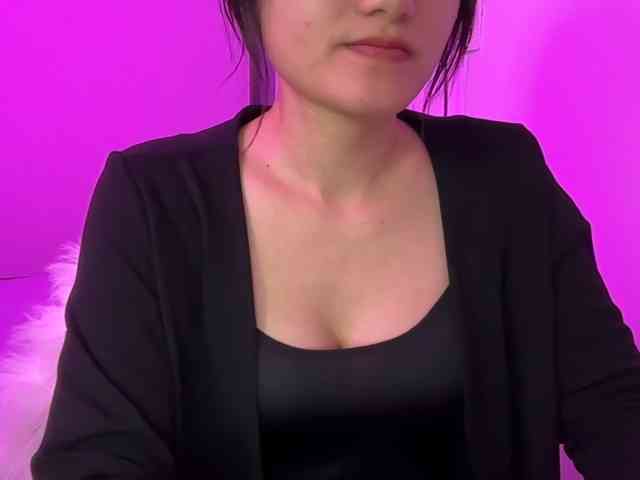 Julia-Zhen webcam