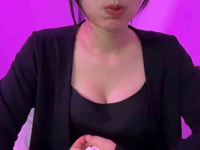 Julia-Zhen webcam