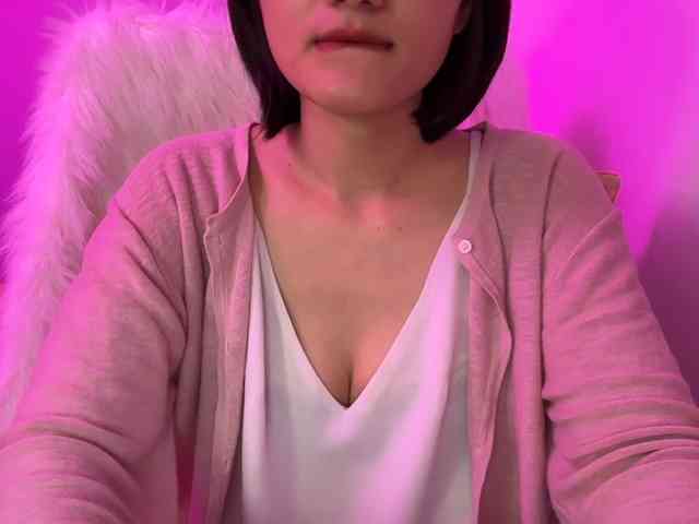 Julia-Zhen webcam