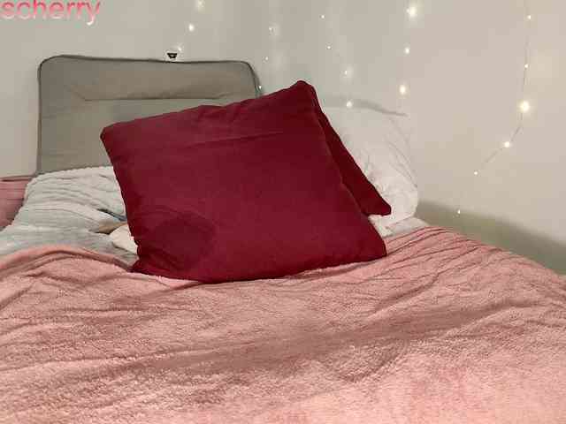 KatyaCherry webcam