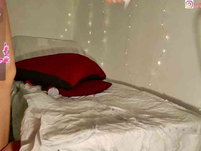 KatyaCherry webcam