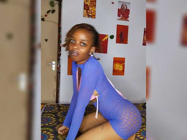 Charish live webcam show