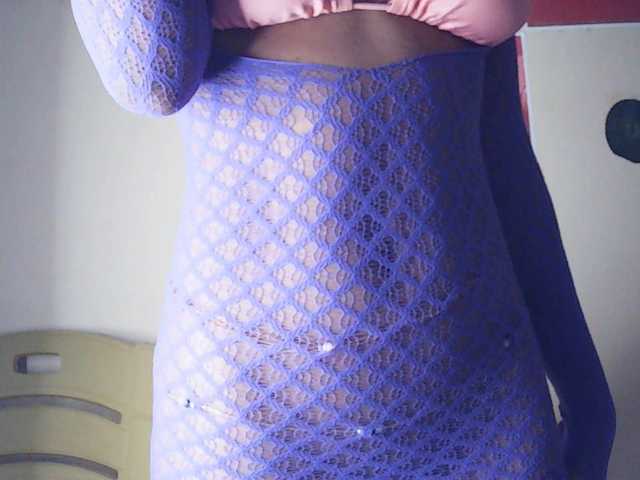 Charish live cam on BongaCams