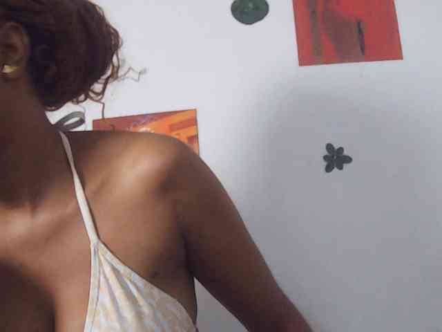 Charish webcam