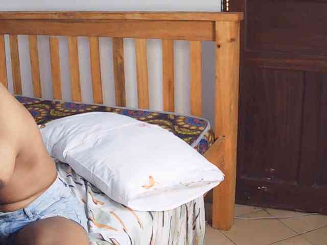 Charish webcam