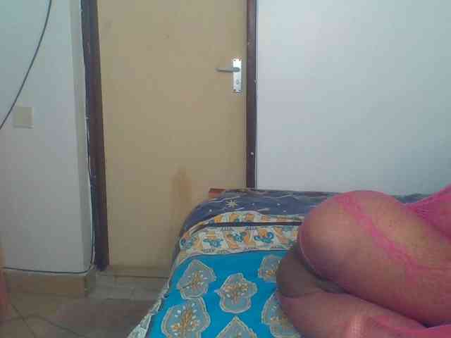 Modella: Charish
