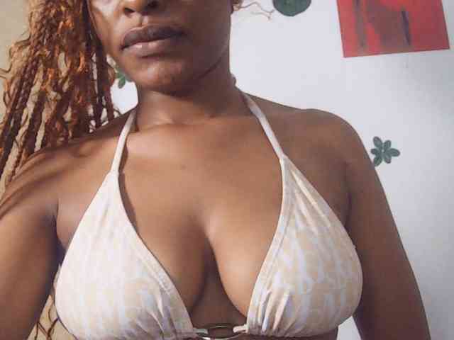 Charish webcam