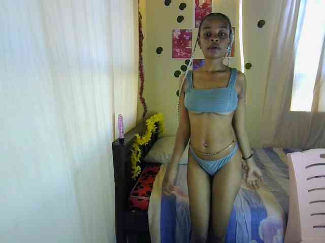 Charish webcam