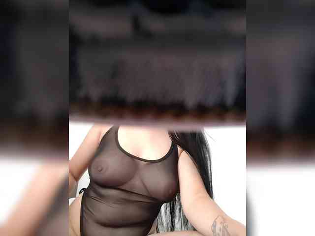 Selena4