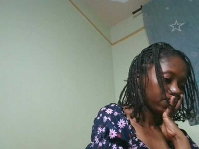SexyAmelia1 live cam on BongaCams