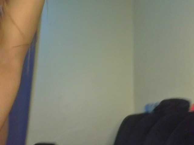 SexyAmelia1 live cam on BongaCams