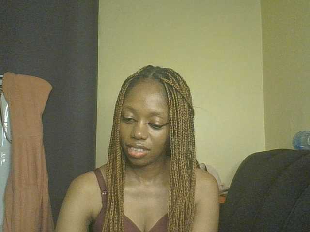 SexyAmelia1 live cam on BongaCams