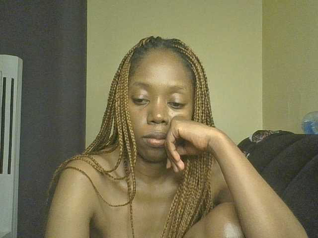 SexyAmelia1 live cam on BongaCams