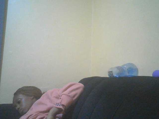 SexyAmelia1 live cam on BongaCams
