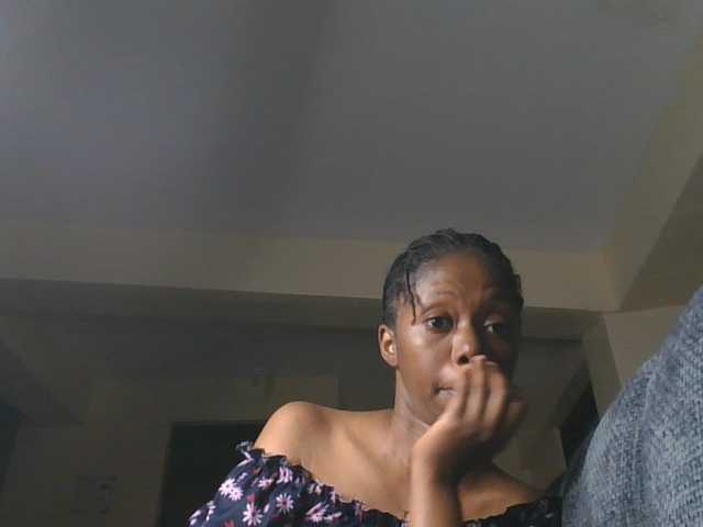 SexyAmelia1 live cam on BongaCams