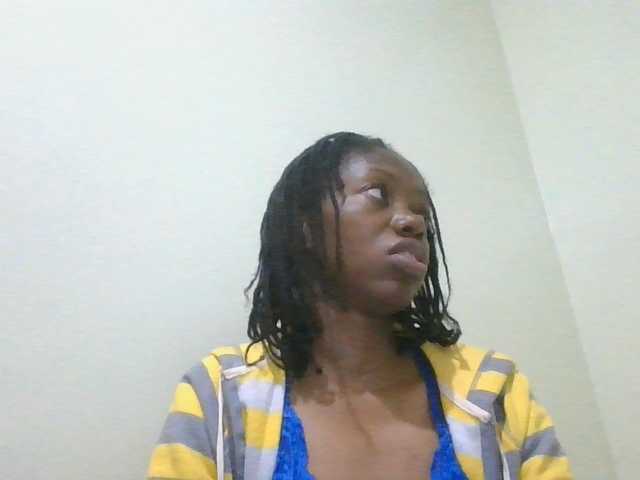 SexyAmelia1 live cam on BongaCams