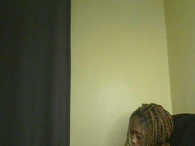 SexyAmelia1 live cam on BongaCams