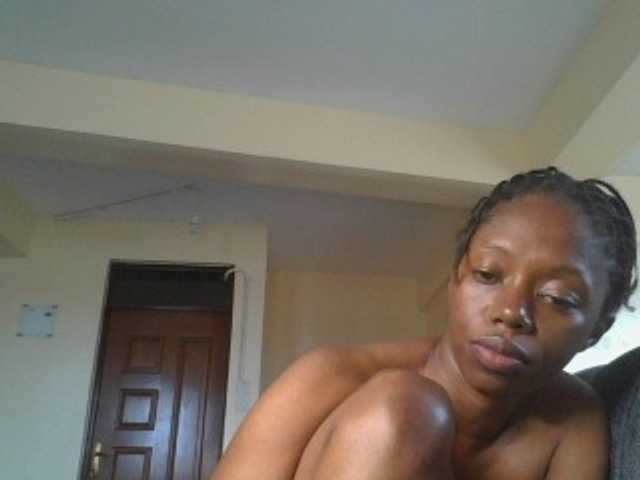 SexyAmelia1 live cam on BongaCams
