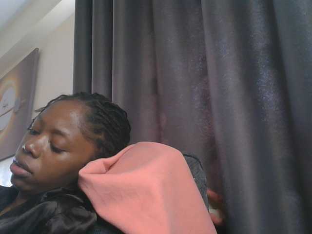 SexyAmelia1 live cam on BongaCams