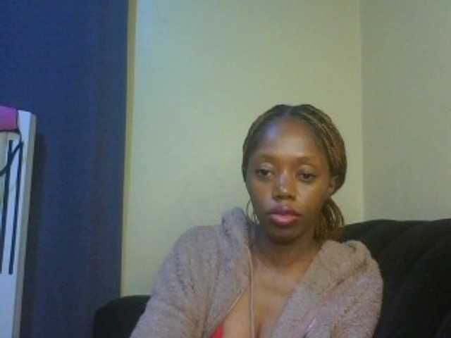 SexyAmelia1 live cam on BongaCams