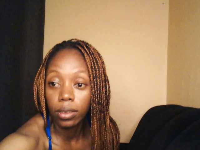 SexyAmelia1 live cam on BongaCams