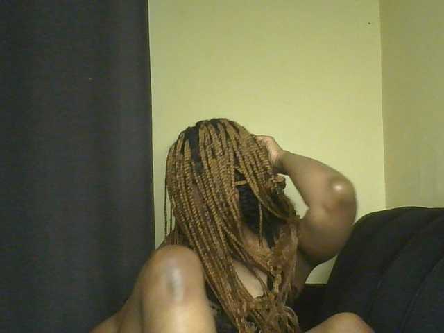 SexyAmelia1 live cam on BongaCams