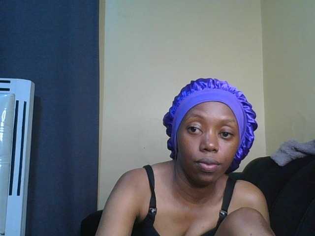 SexyAmelia1 live cam on BongaCams