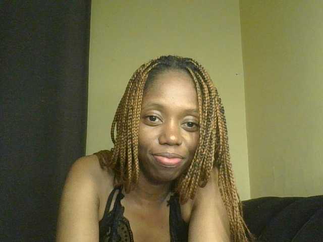 SexyAmelia1 live cam on BongaCams