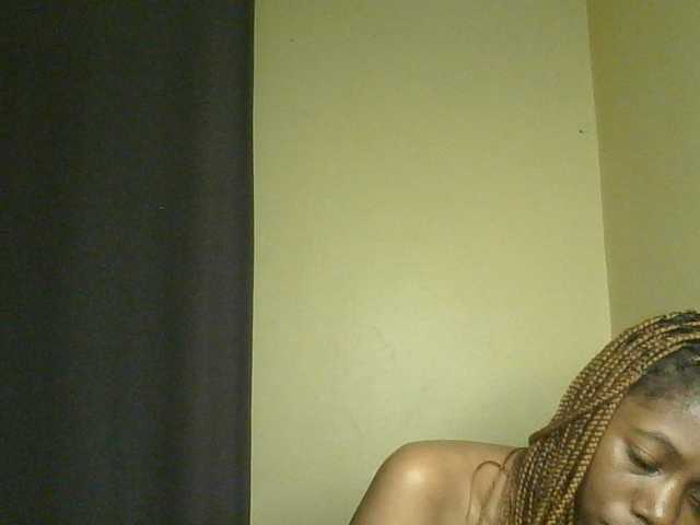 Monrax live webcam show