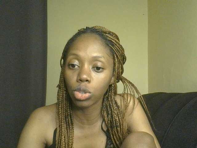 sexyamelia1 cam belle