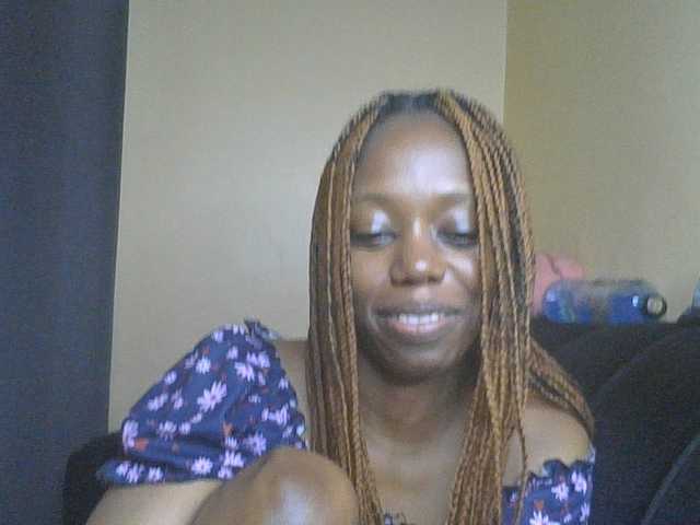 SexyAmelia1 live cam on BongaCams