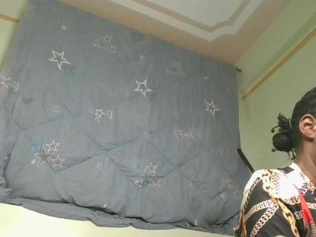 SexyAmelia1 live cam on BongaCams