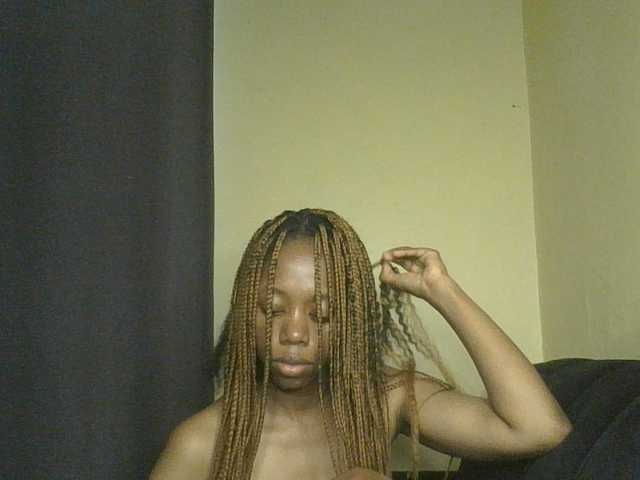 SexyAmelia1 live cam on BongaCams
