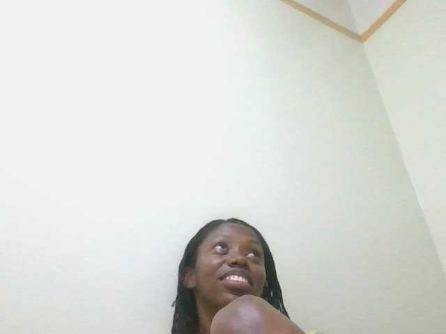 SexyAmelia1 live cam on BongaCams