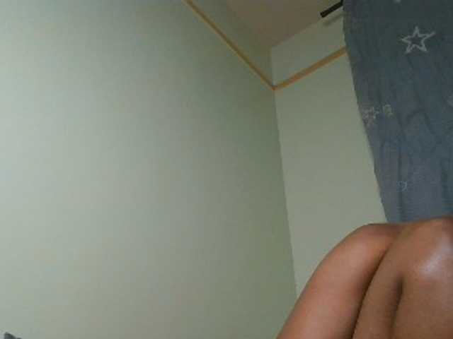 SexyAmelia1 live cam on BongaCams