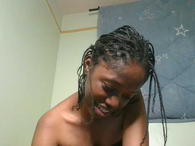 SexyAmelia1 live cam on BongaCams