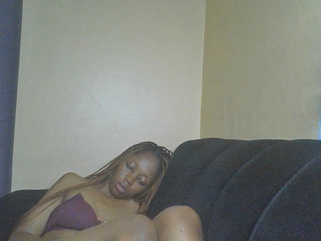 sexyamelia1 live sex