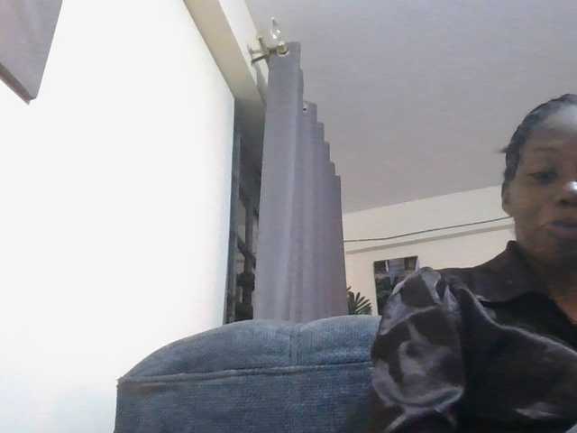 SexyAmelia1 live cam on BongaCams