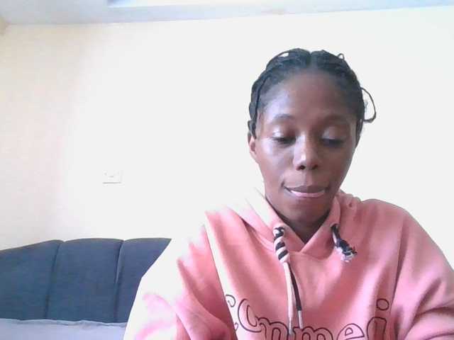 SexyAmelia1 live cam on BongaCams